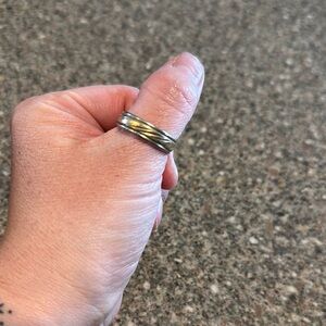 Mens vintage camelot 14k gold ring